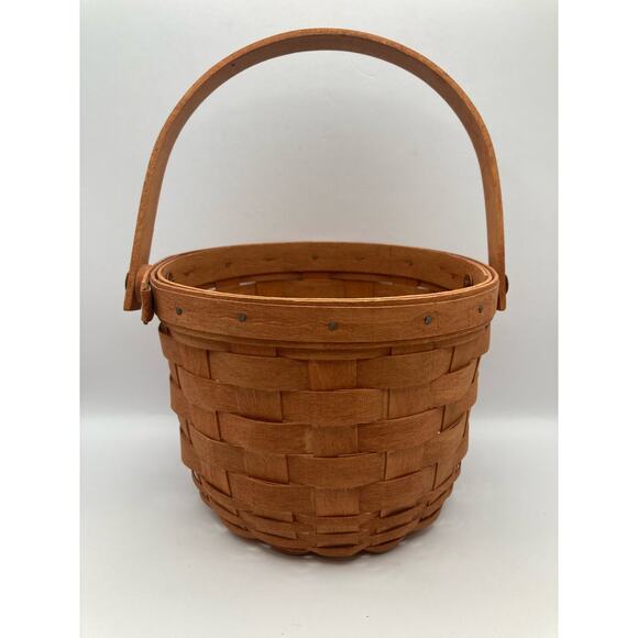 Longaberger 1991 Swinging Handle Round Basket 9" High with Handle 6.5" Wide - Picture 1 of 9